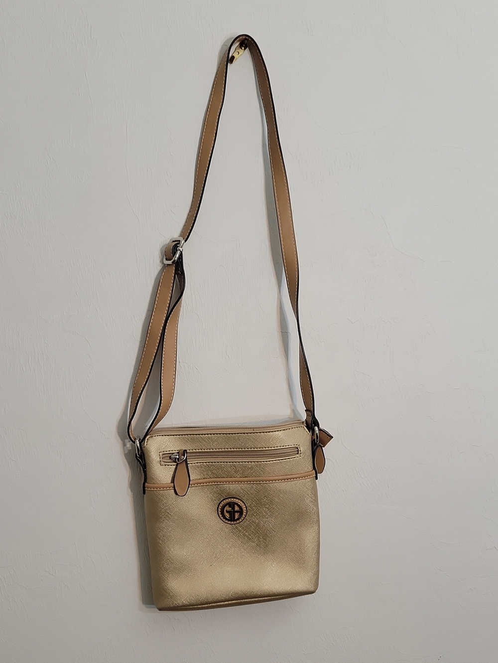 Vintage Giani Bernini Metallic Gold Crossbody Bag with Tan Strap